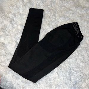 Black Gymshark leggings